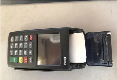 怎么安裝pos機打印紙(1).jpg 怎么安裝pos機打印紙 (1).jpg